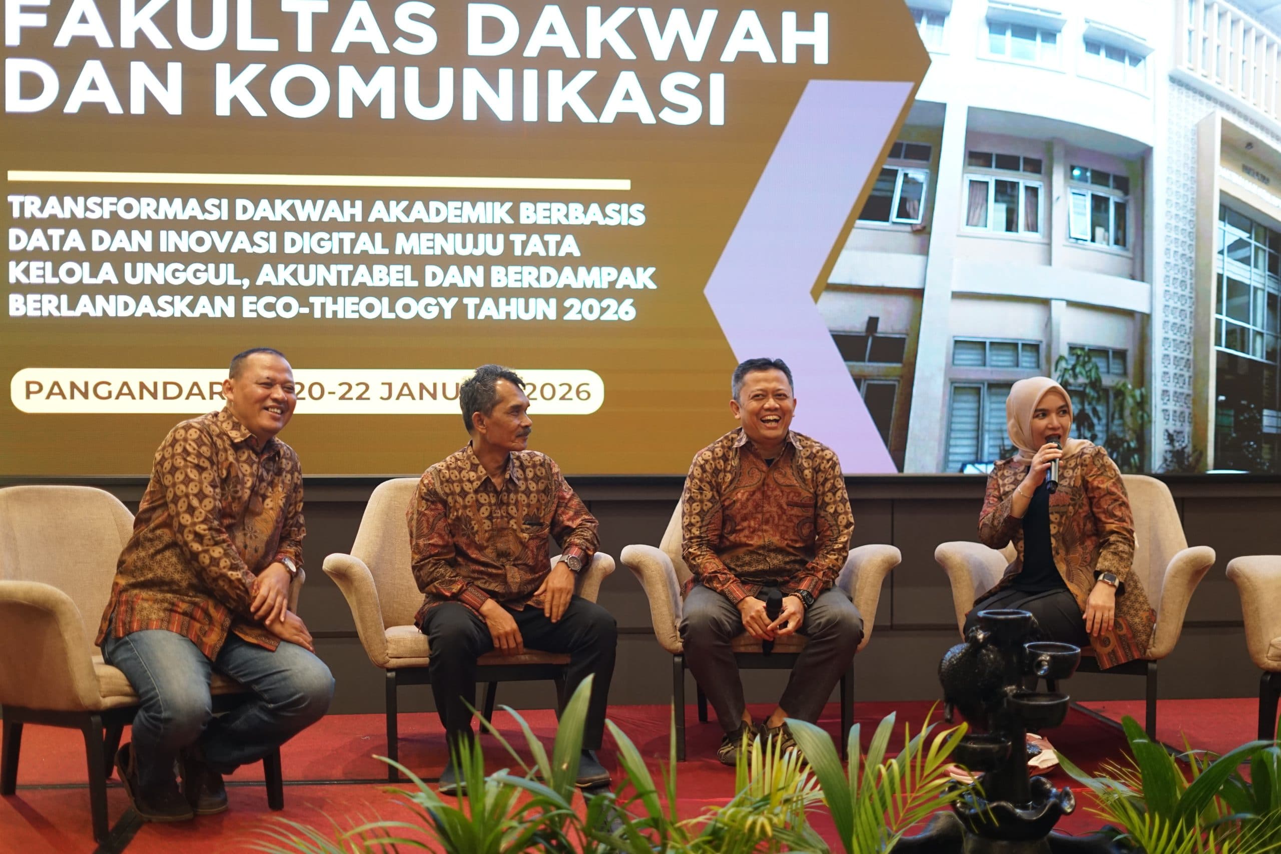 Rapat Kerja Prodi Ilmu Komunikasi Fakultas Dakwah dan Komunikasi UIN Sunan Gunung Djati Bandung